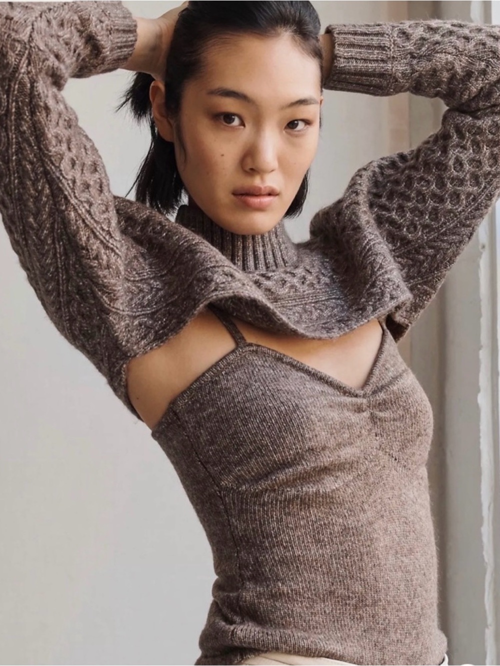 ASTR The Label Imani Brown Cable Knit Cropped Shrug Sweater - Size S